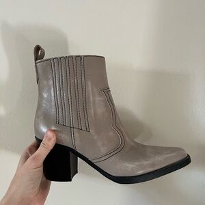 GANNI Cropped Cowboy Chelsea Boot